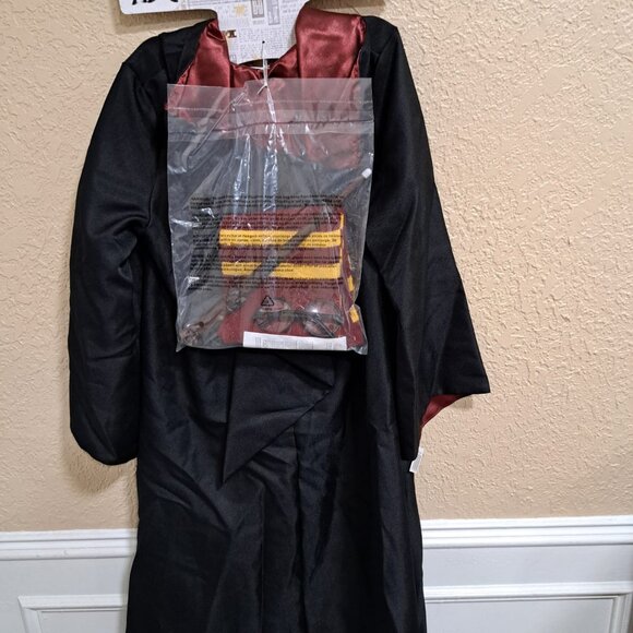 DisguiseHarry Potter Hogwarts Halloween One Size Costume Robe - Black - Picture 5 of 7